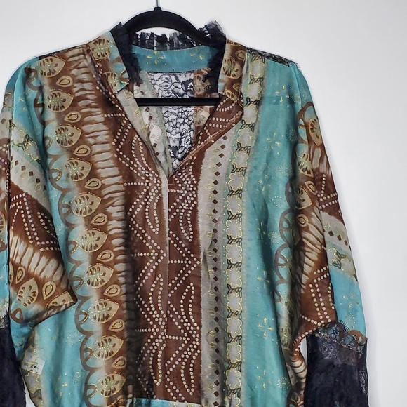 Vintage Flare Sleeve Sheer Lace Tunic Made in France Floral Fall Boho Top L/XL - Picture 3 of 15